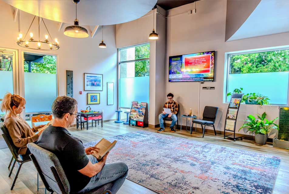 Crusade Specific Chiropractic In Sacramento waitingroom